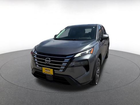 Used 2025 Nissan Rogue SV FWD image 7