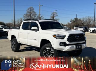 Used 2021 Toyota Tacoma TRD Sport w/ Technology Package video 1
