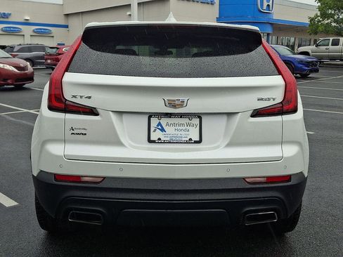 Used 2019 Cadillac XT4 Luxury w/ Cold Weather Package AWD/4WD image 5