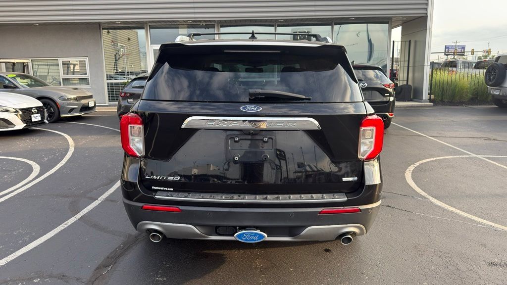 Used 2020 Ford Explorer Limited w/ Class III Trailer Tow Package AWD/4WD image 6