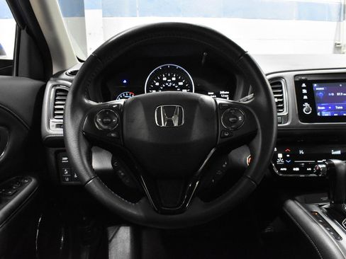 Used 2021 Honda HR-V EX-L image 7