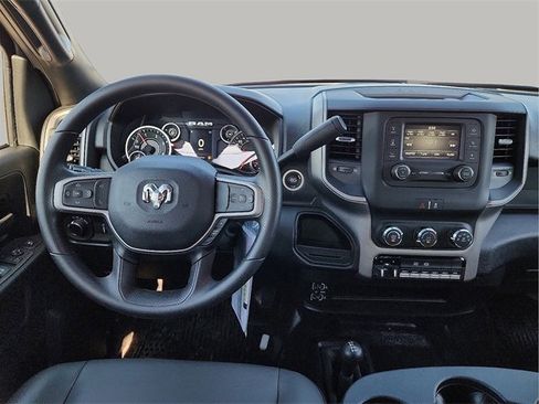 New 2024 RAM 5500 Tradesman image 15