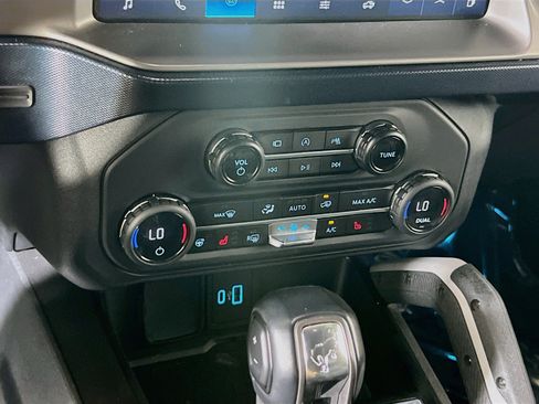 Used 2021 Ford Bronco First Edition AWD/4WD image 16