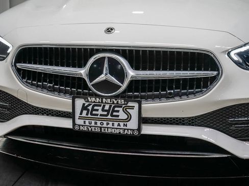 Used 2025 Mercedes-Benz C 300 Sedan image 8
