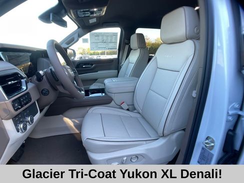New 2026 GMC Yukon XL Denali image 9