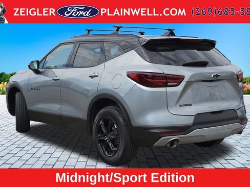 Used 2023 Chevrolet Blazer LT w/ Convenience Package FWD image 3