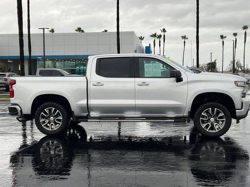 Used 2021 Chevrolet Silverado 1500 RST image 3