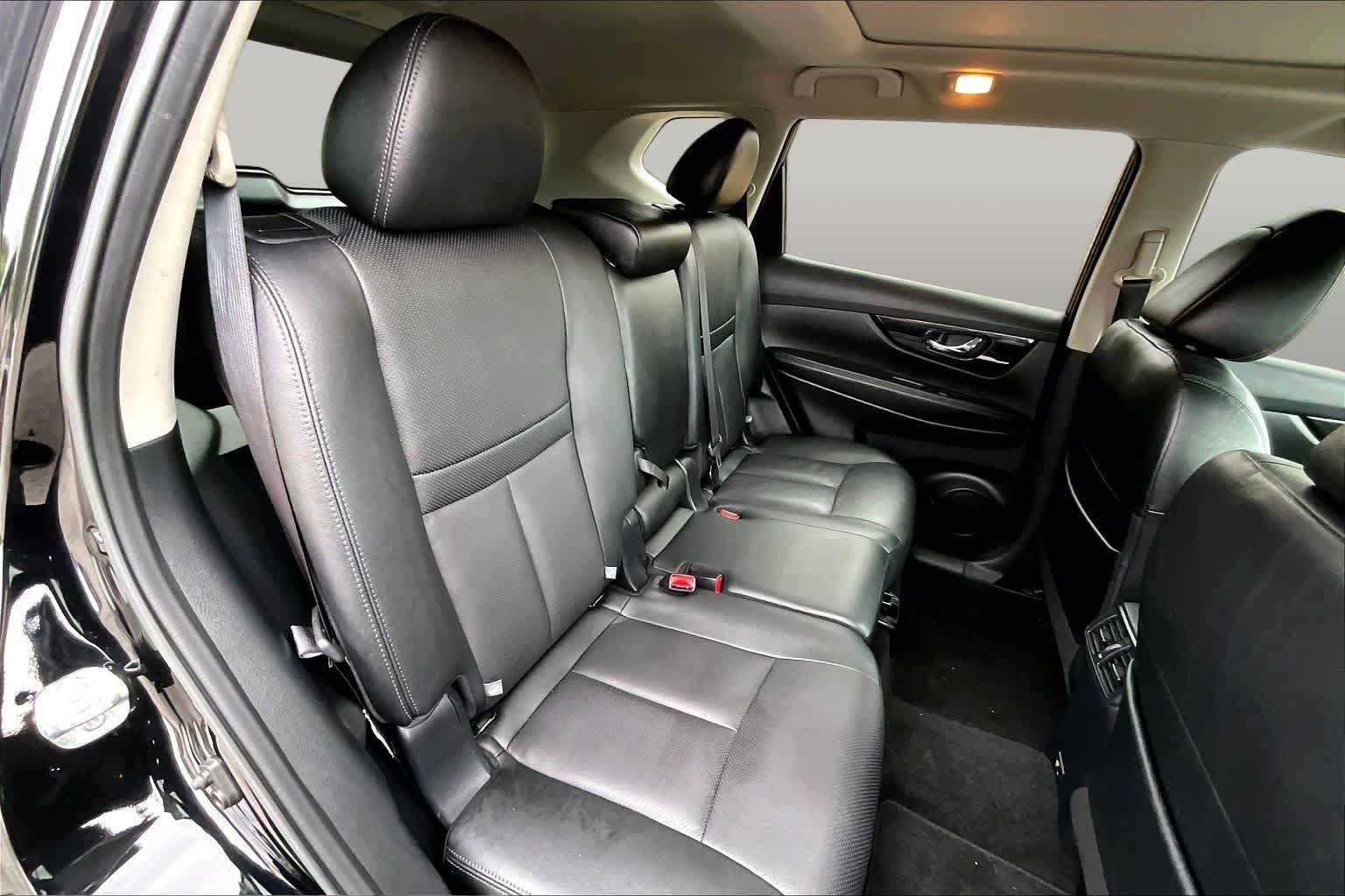 Used 2020 Nissan Rogue SL w/ Premium Package FWD image 20