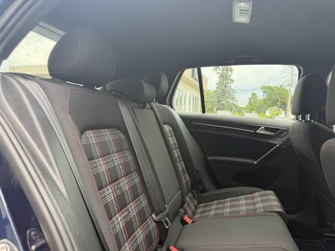 Used 2015 Volkswagen GTI S FWD image 23