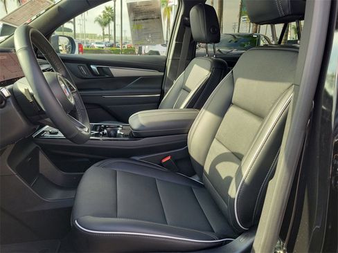 Used 2026 Buick Enclave Preferred image 19