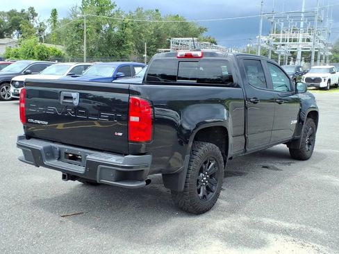 Used 2022 Chevrolet Colorado Z71 w/ Z71 Midnight Edition AWD/4WD image 7