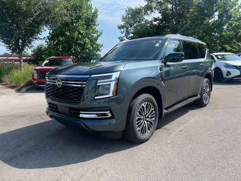 Certified 2026 Nissan Armada Platinum w/ Convenience Package RWD image 3