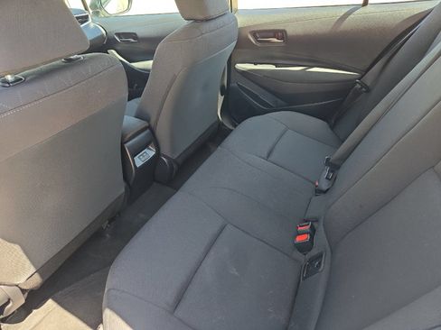 Used 2024 Toyota Corolla LE FWD image 11