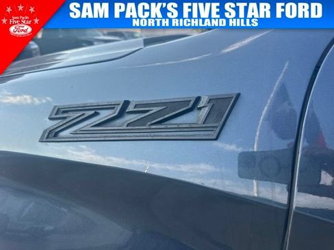 Used 2021 Chevrolet Silverado 1500 LT Trail Boss w/ Bed Protection Package AWD/4WD image 10