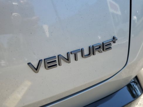 Certified 2023 Nissan Ariya FWD image 29