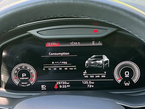 Used 2023 Audi Q8 Prestige image 40