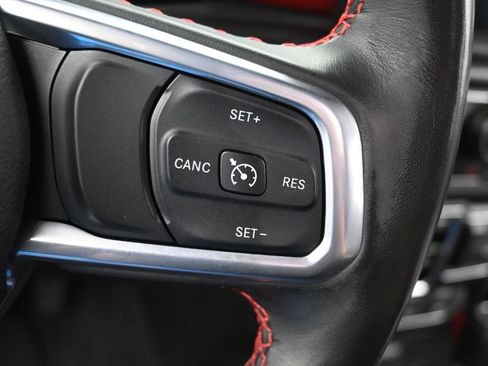 Used 2022 Jeep Wrangler Unlimited Rubicon w/ LED Lighting Group AWD/4WD image 30