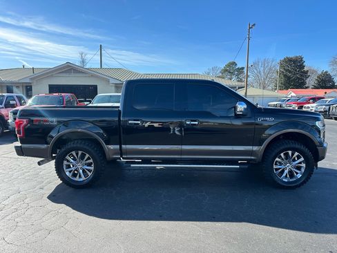 Used 2017 Ford F150 Lariat image 4