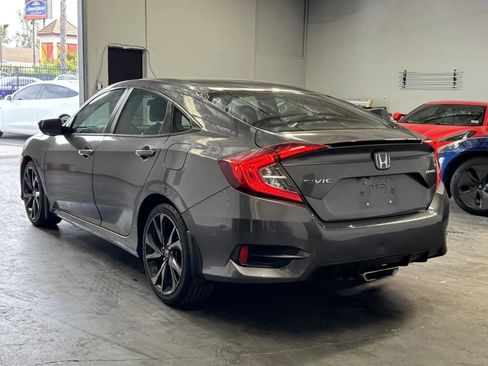 Used 2020 Honda Civic Sport image 2