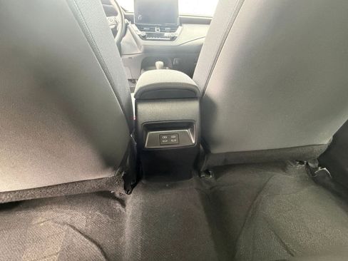 Used 2025 Toyota Corolla LE image 25