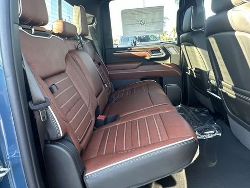 New 2026 GMC Sierra 2500 Denali Ultimate image 28