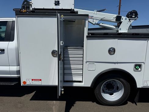 New 2026 Ford F550 4x4 Regular Cab Super Duty image 15