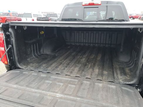 Used 2022 Chevrolet Colorado LT w/ Luxury Package image 35