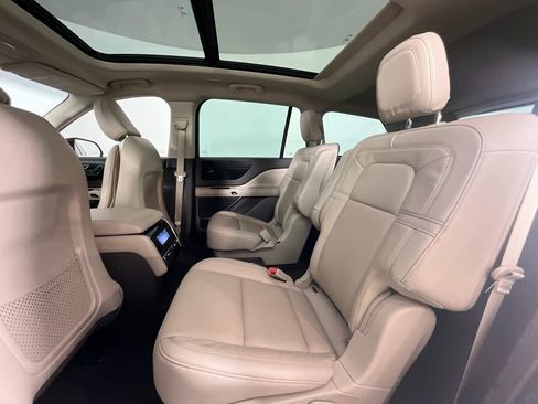 Certified 2023 Lincoln Aviator Reserve image 25
