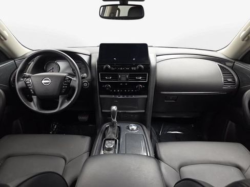 Used 2024 Nissan Armada SV AWD/4WD image 13