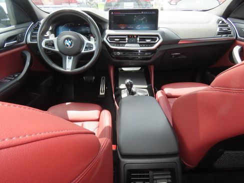 Used 2024 BMW X4 xDrive30i w/ Premium Package AWD/4WD image 24