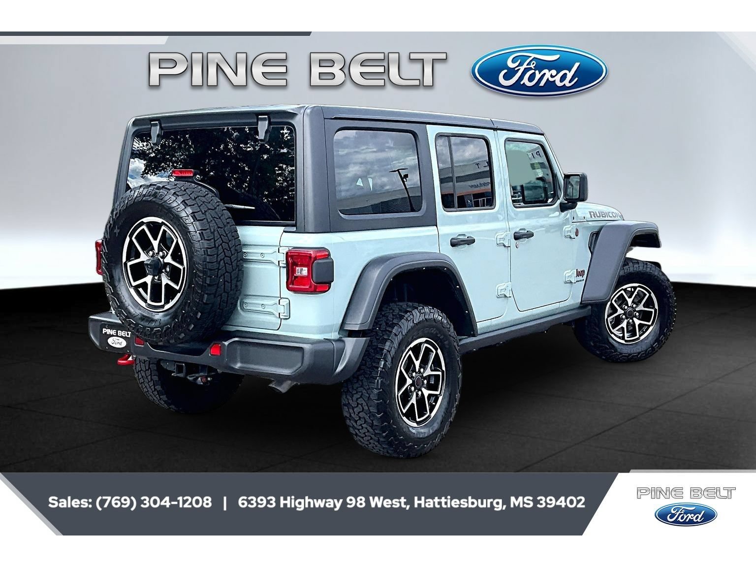 Used 2024 Jeep Wrangler Unlimited Rubicon AWD/4WD image 11