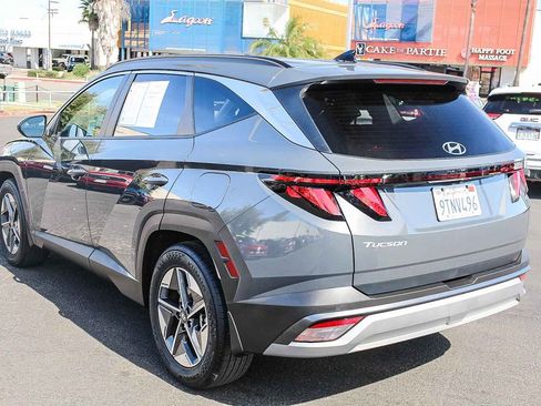 Certified 2025 Hyundai Tucson SEL image 7