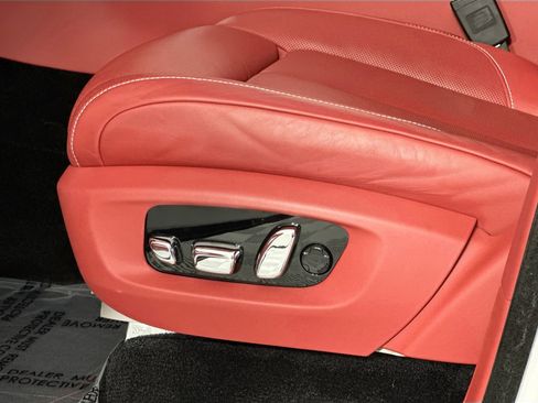 Certified 2022 Rolls-Royce Cullinan image 20