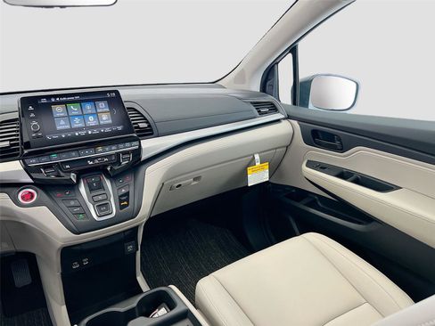 New 2026 Honda Odyssey EX-L image 24