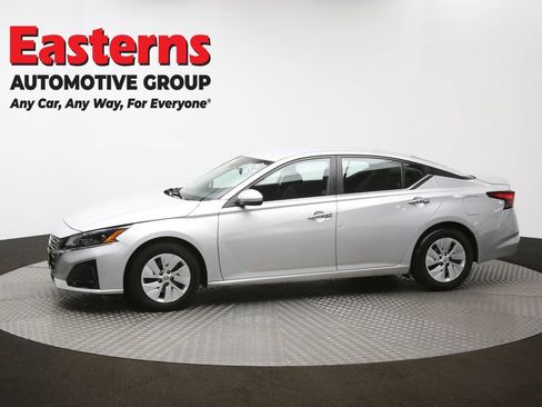 Used 2023 Nissan Altima 2.5 S image 58