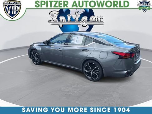 Used 2023 Nissan Altima 2.5 SR w/ SR Premium Package FWD image 7