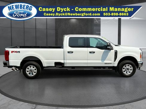 Used 2023 Ford F350 XLT w/ FX4 Off-Road Package AWD/4WD image 4