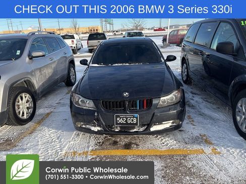Used 2006 BMW 330i Sedan image 1