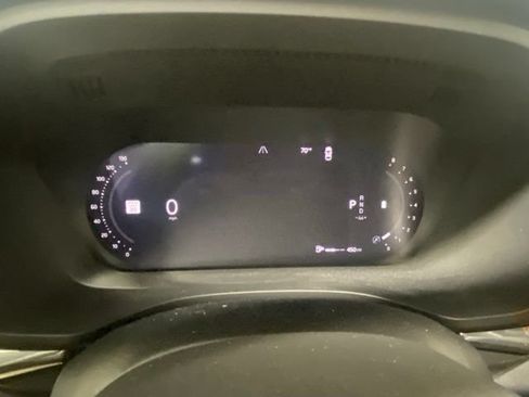 Certified 2023 Volvo XC60 B5 Plus w/ Climate Package AWD/4WD image 15