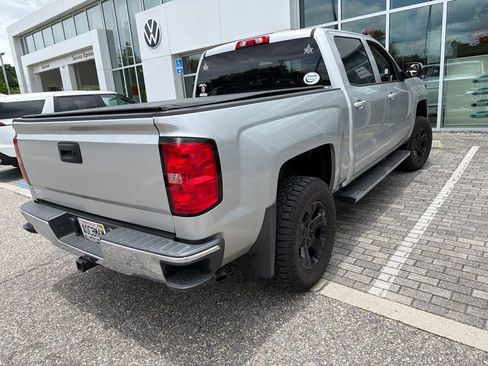 Used 2018 Chevrolet Silverado 1500 LT w/ All Star Edition AWD/4WD image 10