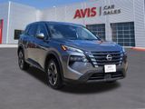 Used 2024 Nissan Rogue SV image 3