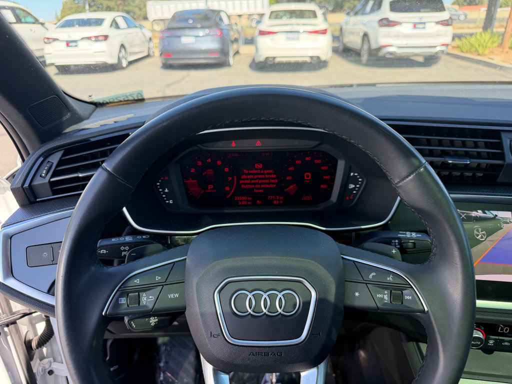 Used 2023 Audi Q3 2.0T Premium w/ Black Optic Sport Package AWD/4WD image 16
