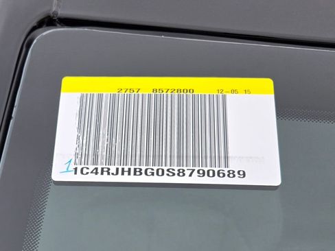 New 2025 Jeep Grand Cherokee Limited image 32