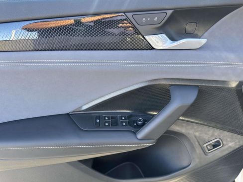 New 2026 Volkswagen Tiguan SE R-Line FWD image 16