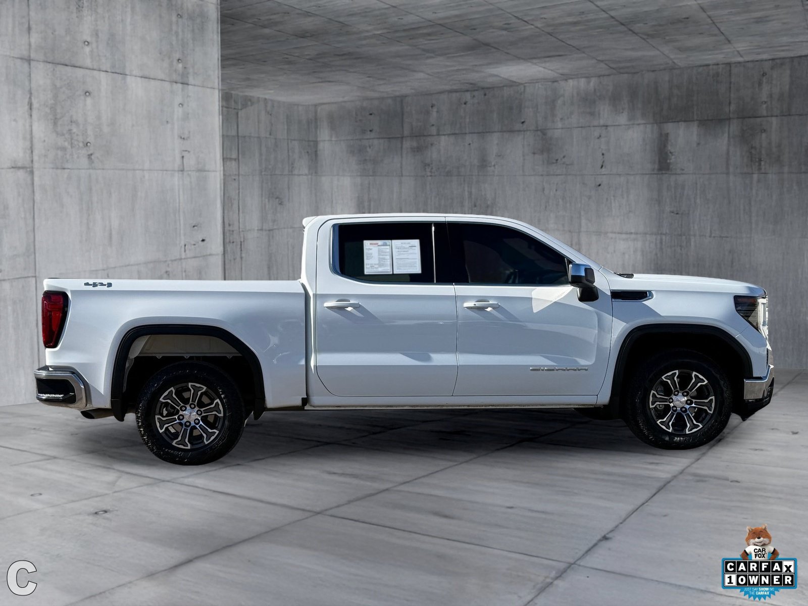 Used 2024 GMC Sierra 1500 SLE AWD/4WD image 7