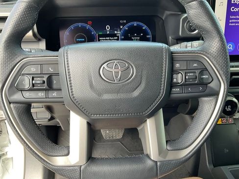Used 2026 Toyota 4Runner 4WD image 12