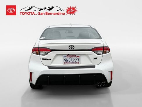 Certified 2025 Toyota Corolla SE image 4