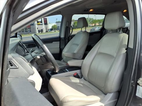 Used 2019 Honda Odyssey EX-L image 3