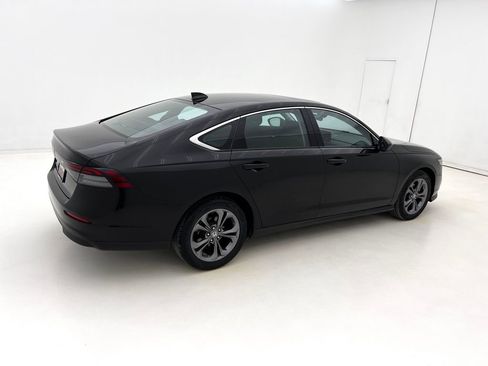 Used 2024 Honda Accord EX image 10