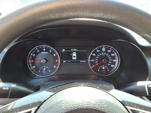 Used 2023 Kia Forte LXS w/ LXS Technology Package FWD image 16